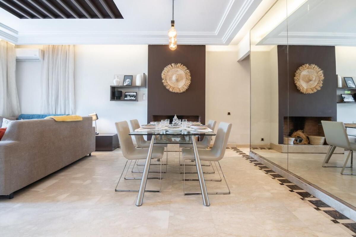 Cosy Avec Parc Et Piscine Pour Femme Apartamento